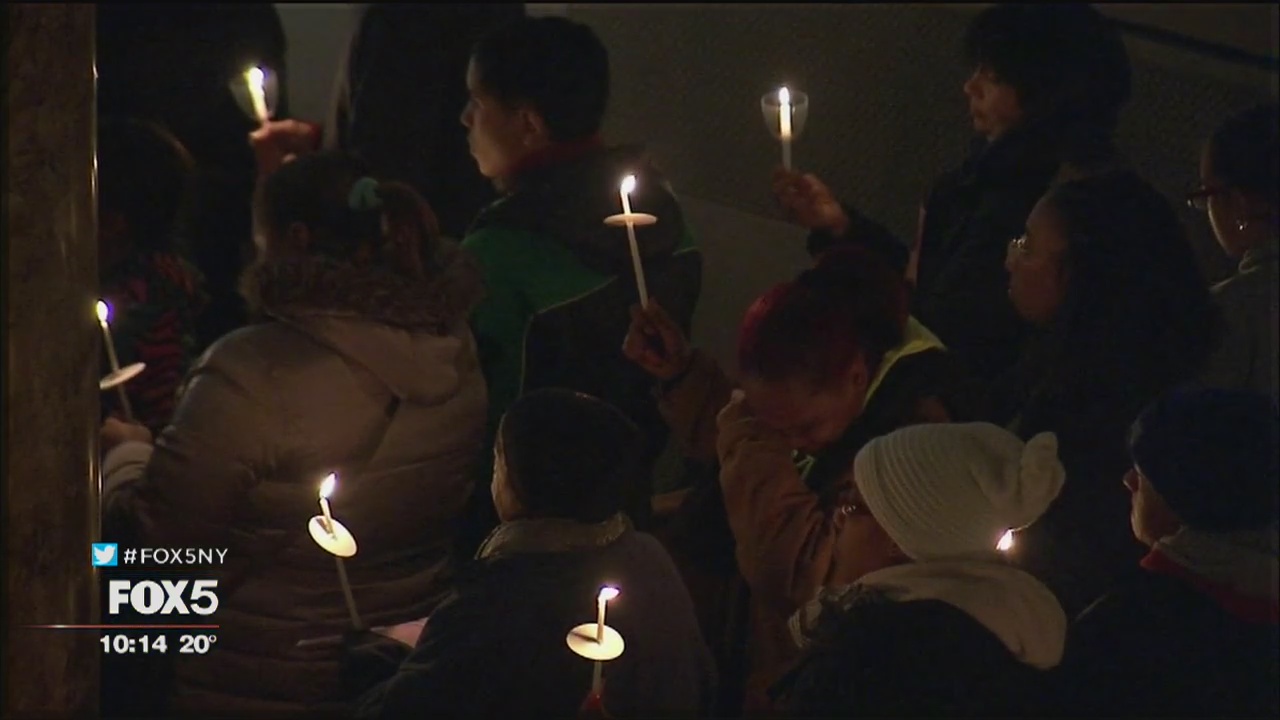 Prayer vigil for fire victims