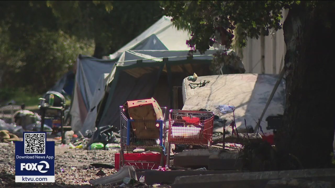 SJ council votes on law banning homeless encampments
