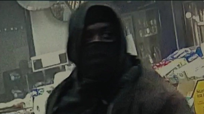 Smoke blocks cops in Emeryville smash and grab