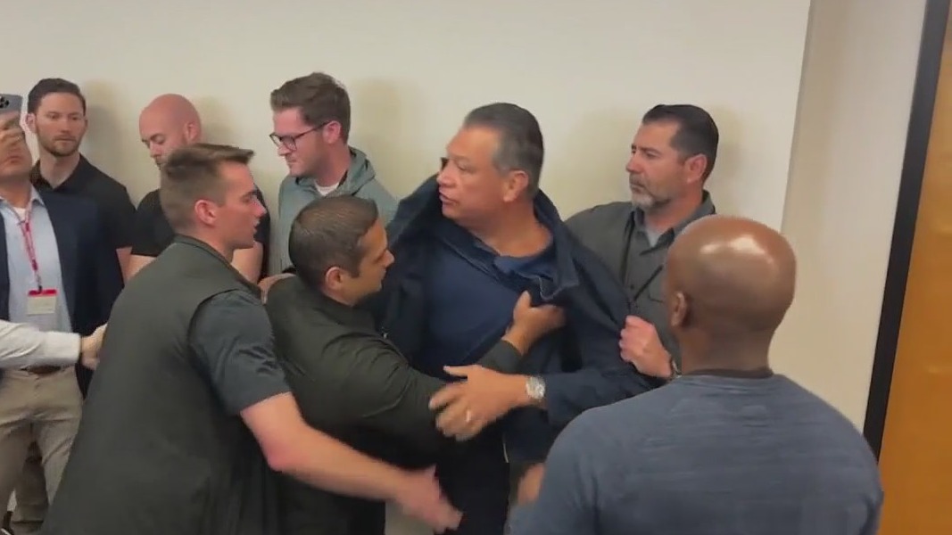 Sen. Alex Padilla ousted from DHS press briefing