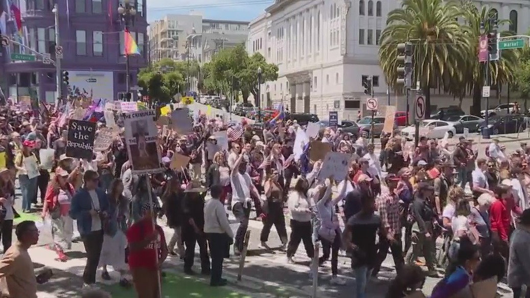 Thousands gather for 'No Kings' anti-Trump protests in San Francisco