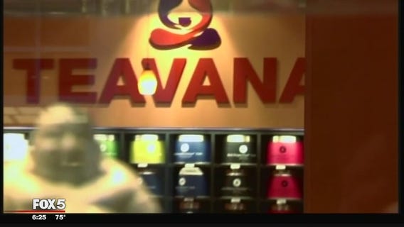 FOX Business Beat: Starbucks to close Teavana stores; pilot shortage