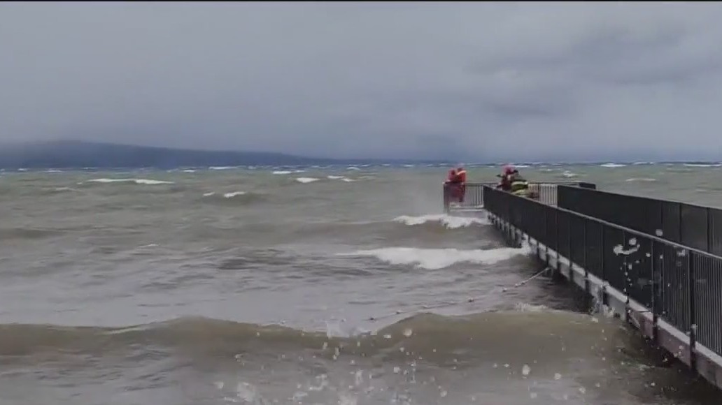 Coast Guard suspends search of 2 missing in deadly boat capsizing at Lake Tahoe