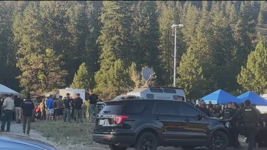 Man lures Idaho firefighters to mountain, then fatally shoots 2, officials say