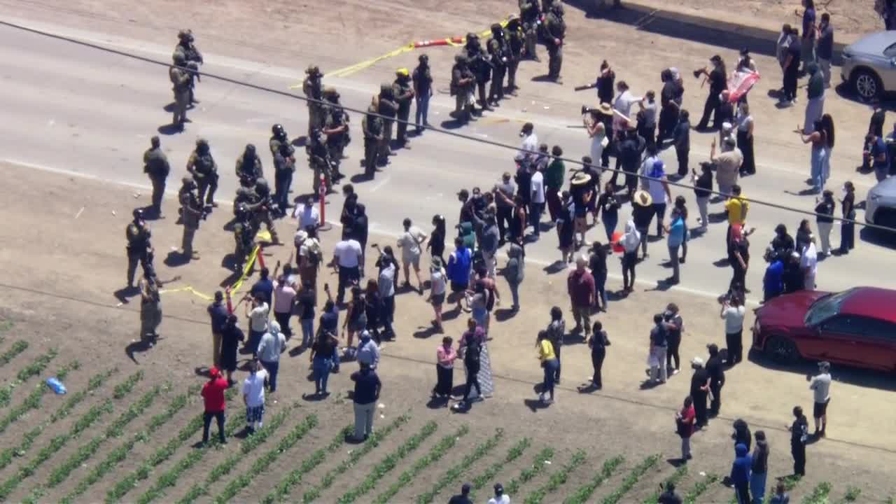 ICE agents clash with protesters clash during raid in Ventura County