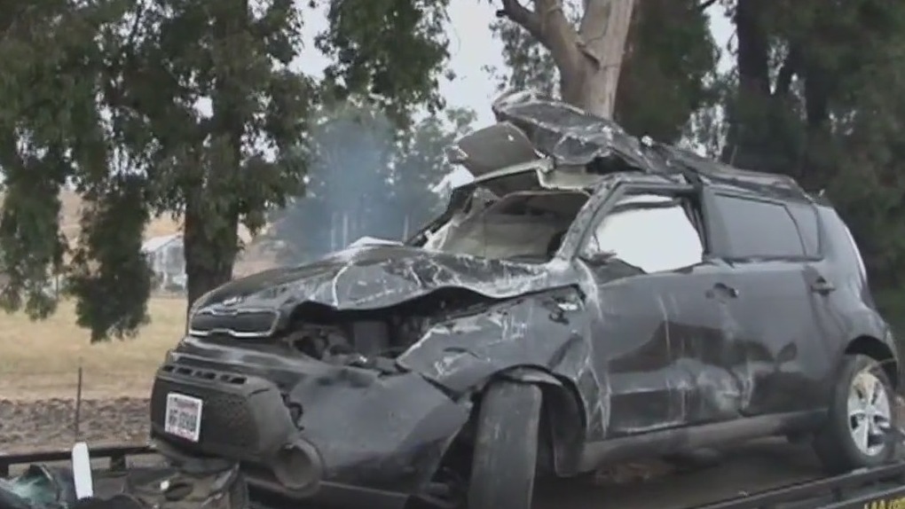 14-year-old killed in Petaluma chase, crash