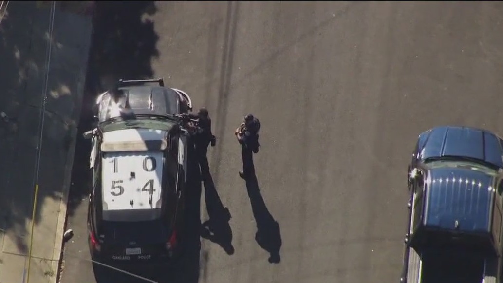 Suspect in custody after U.S. Marshals and other agencies search Oakland Hills school