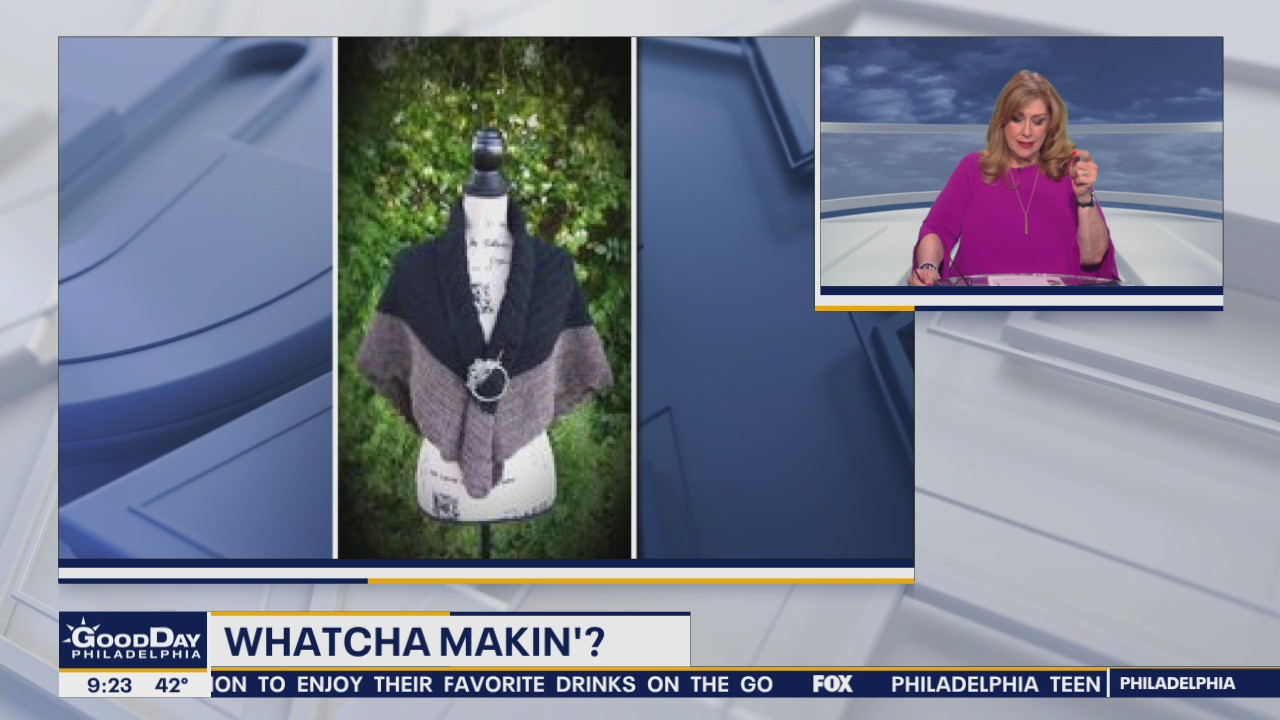 Whatcha Makin?: Shawls and Christmas Stockings