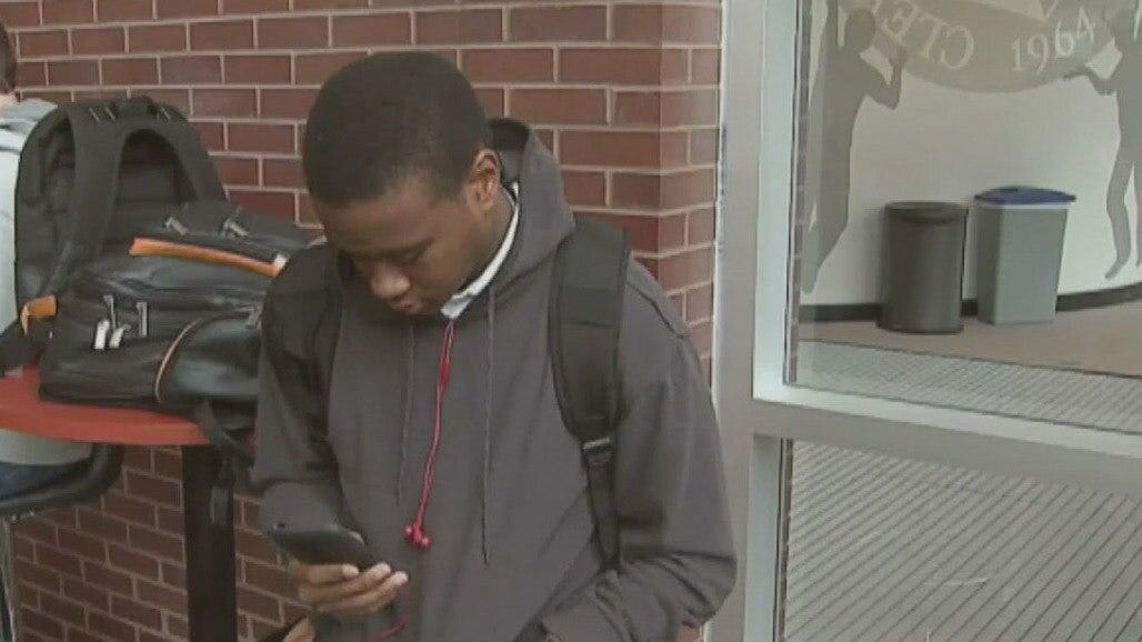 School switch? Why most parents think twice