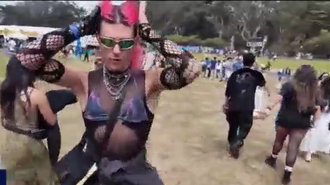 Crowds converge on Golden Gate Park as Outside Lands begins