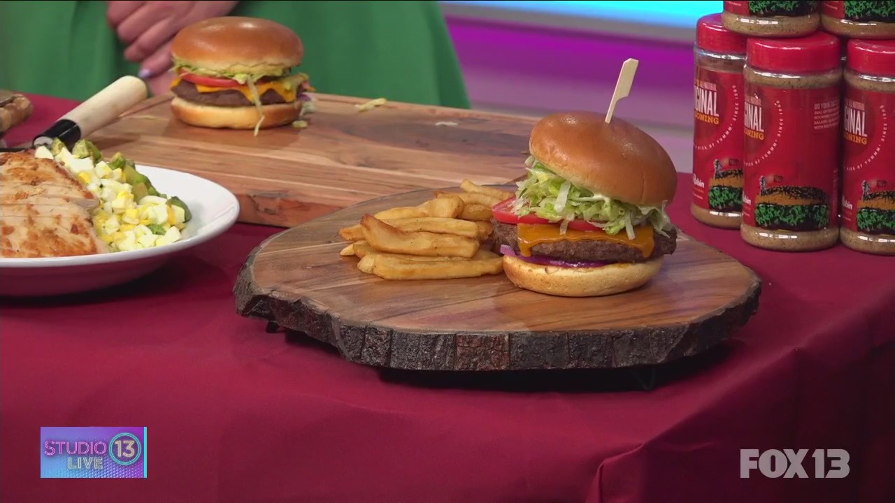 Emerald Eats: Celebrating National Burger Month with Red Robin