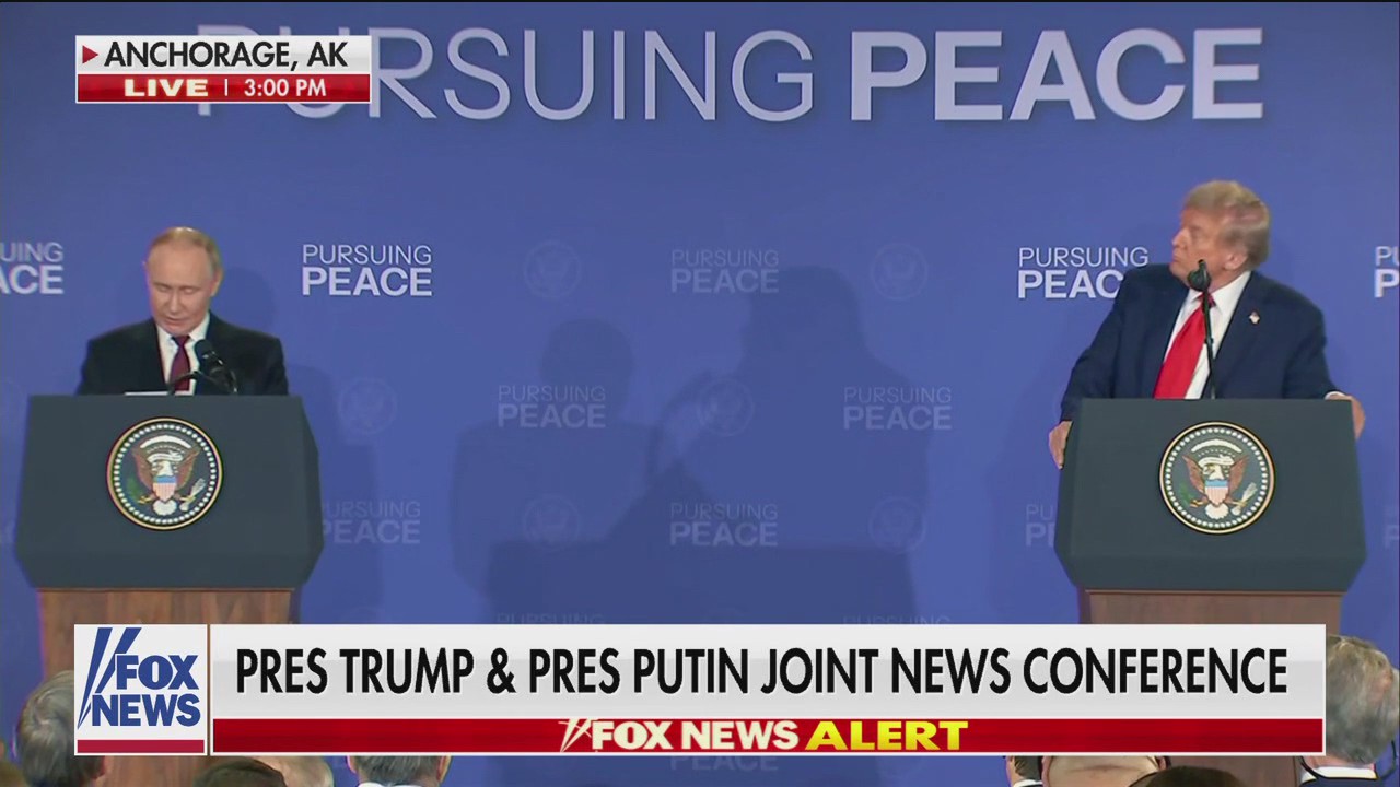 Trump and Putin hold joint press conference after meeting about Ukraine