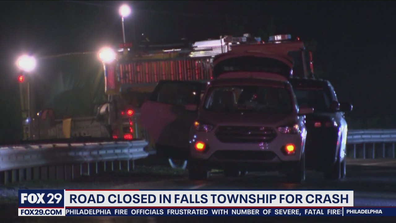 Fatal crash closes Tyburn Road in Bucks County