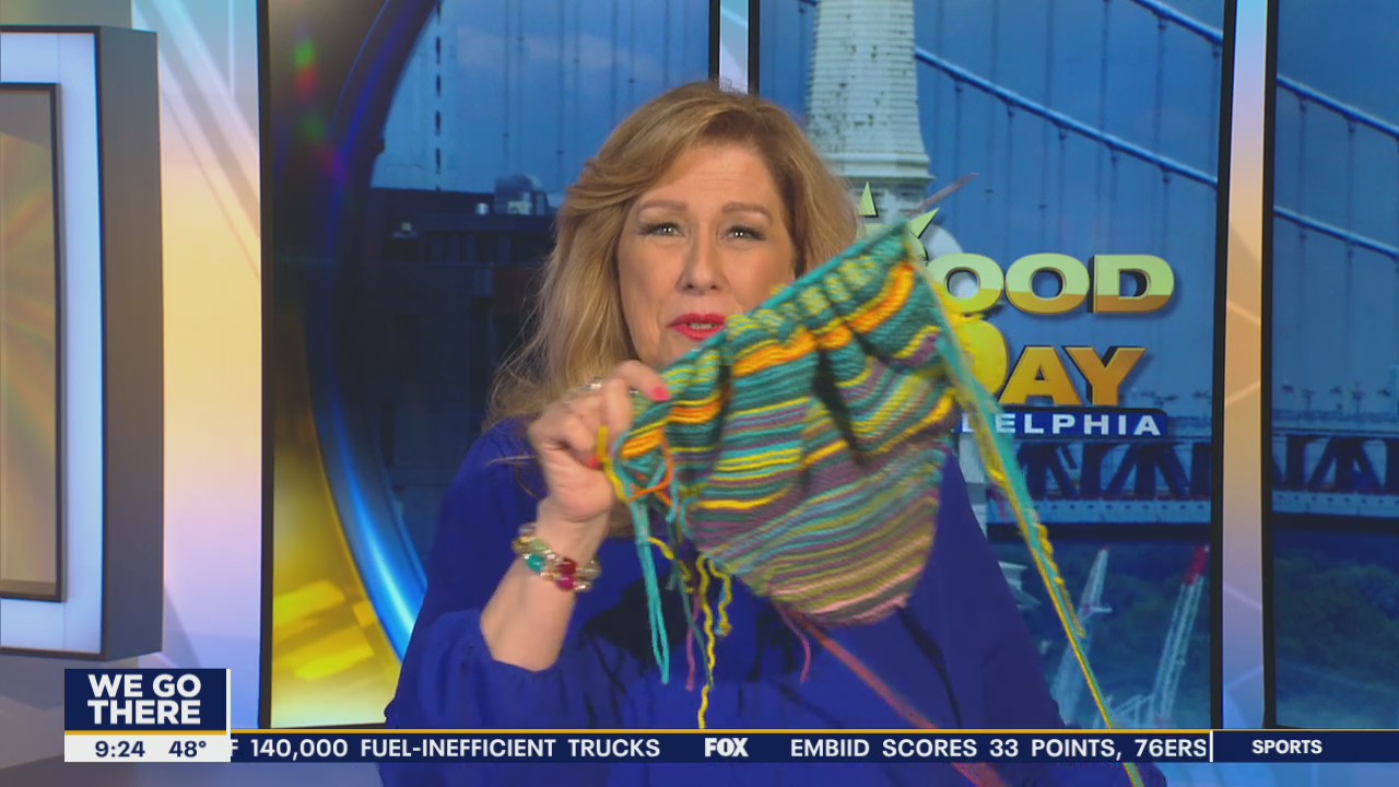 Whatcha Makin: Floating cup arrangement, diaper boat and Eagles blanket