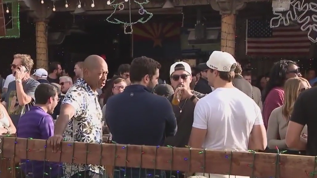 AZ bars, dispensaries are busy this holiday season