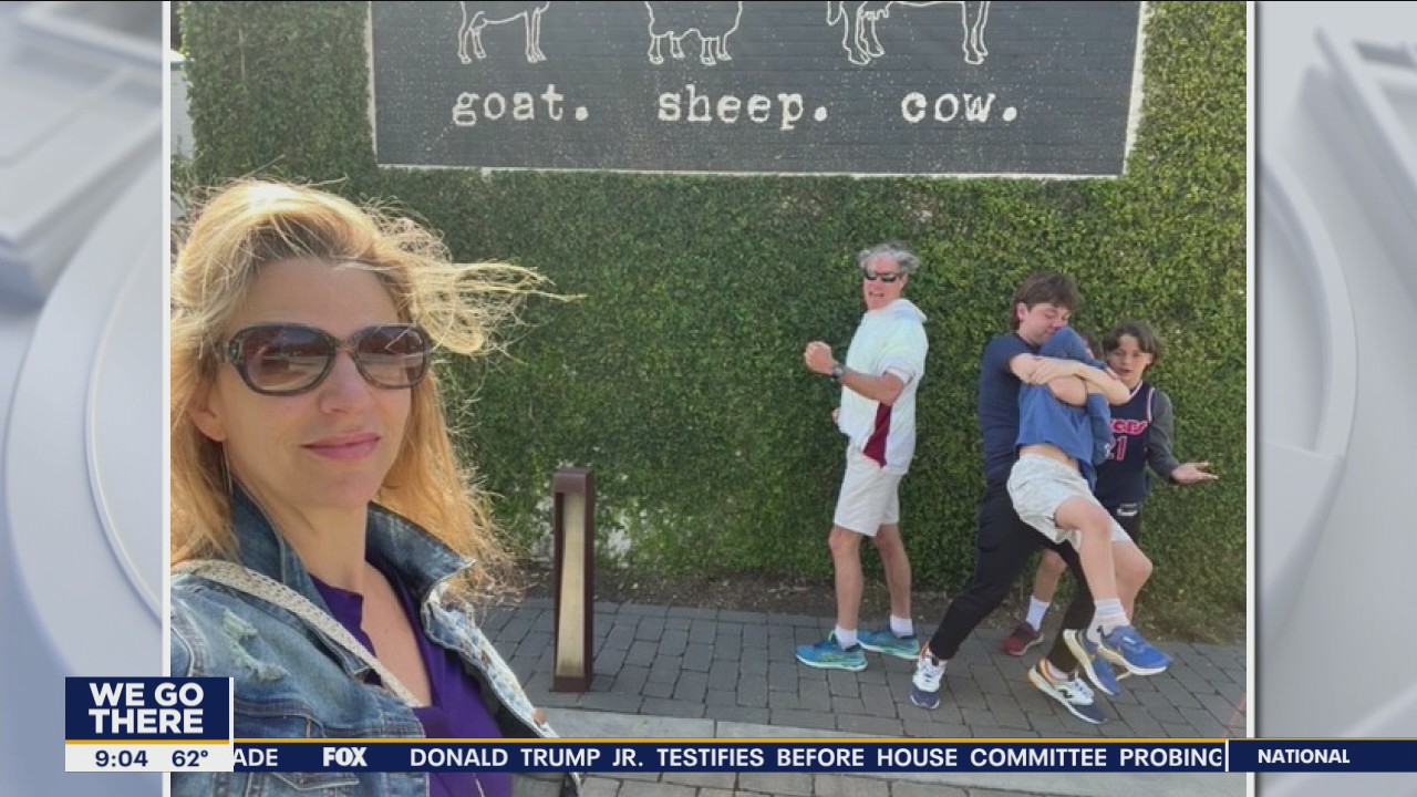 Adults want more pictures with their mom, study says