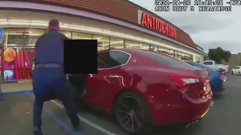 Judge dismisses charge against former Antioch police officer