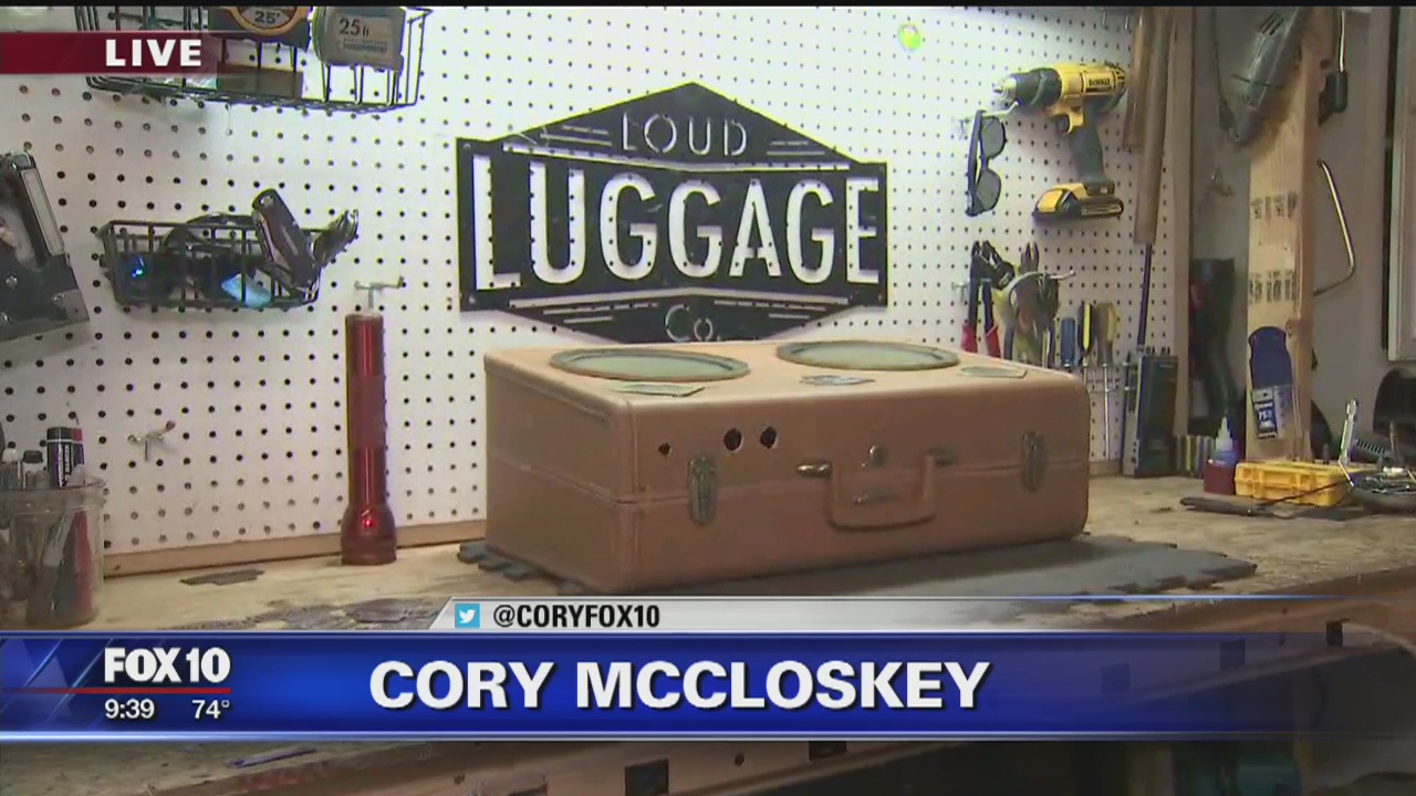 Cory's Corner: Loud Luggage