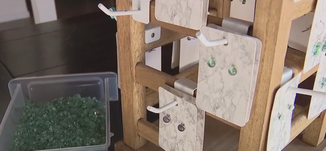 Oakland artist turns shattered glass from car break-ins into jewelry