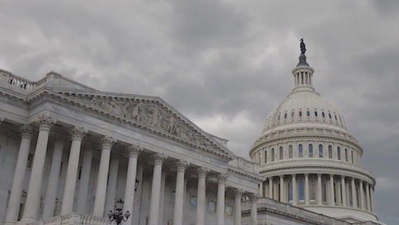 Trump to meet with congressional leaders and shutdown looms