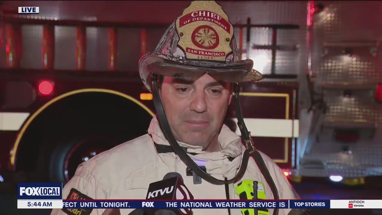 Chief: 3-alarm fire raging in SF Marina district; 2 firefighters injured