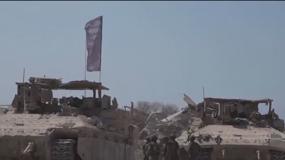 Israel resumes Gaza ceasefire after wave of airstrikes