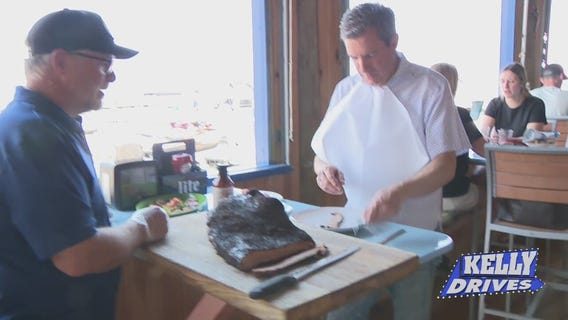 Fox 29's Bob Kelly visits The Surfing Pig