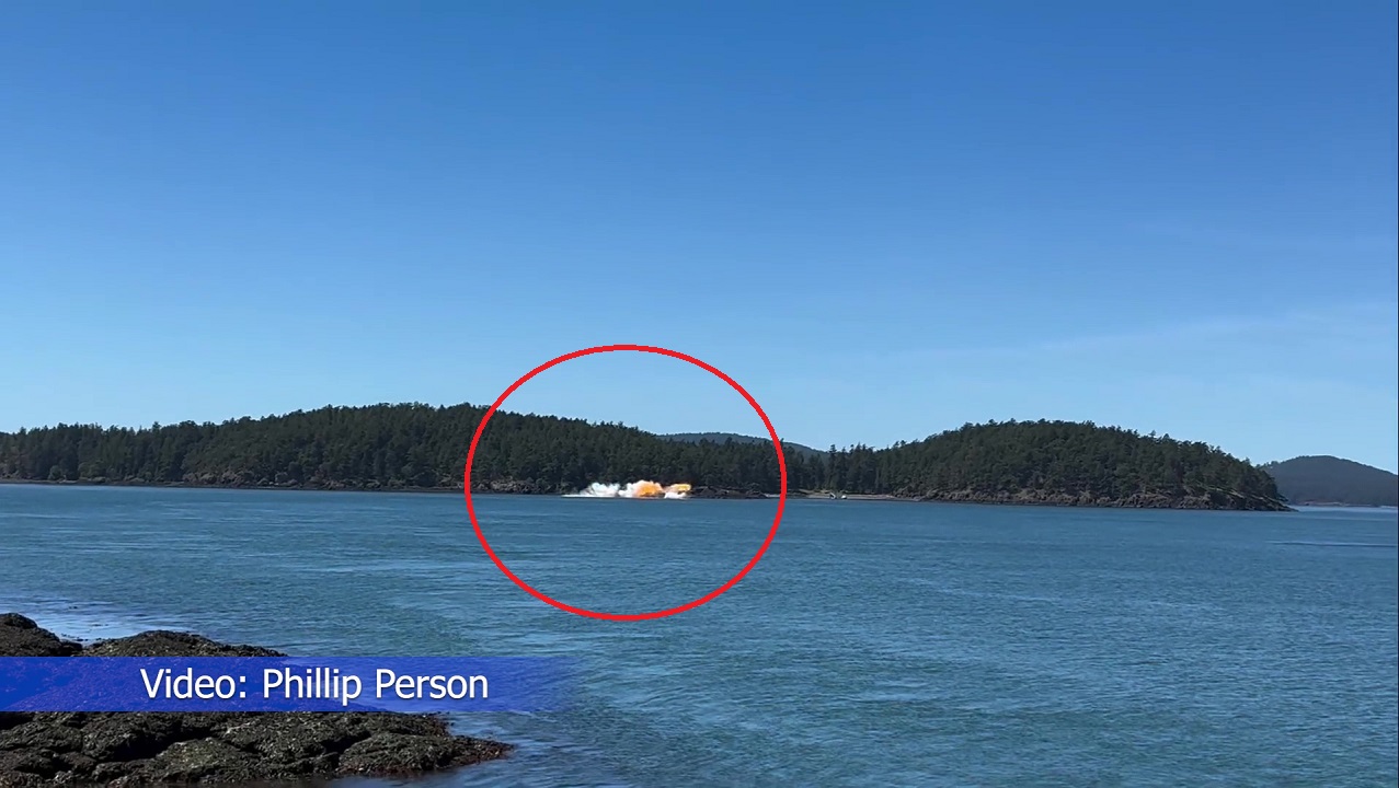 Video shows fiery small plane crash into WA waters near Orcas Island