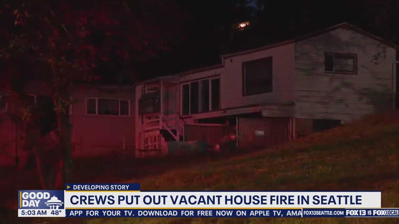 Crews put out vacant house fire in Seattle