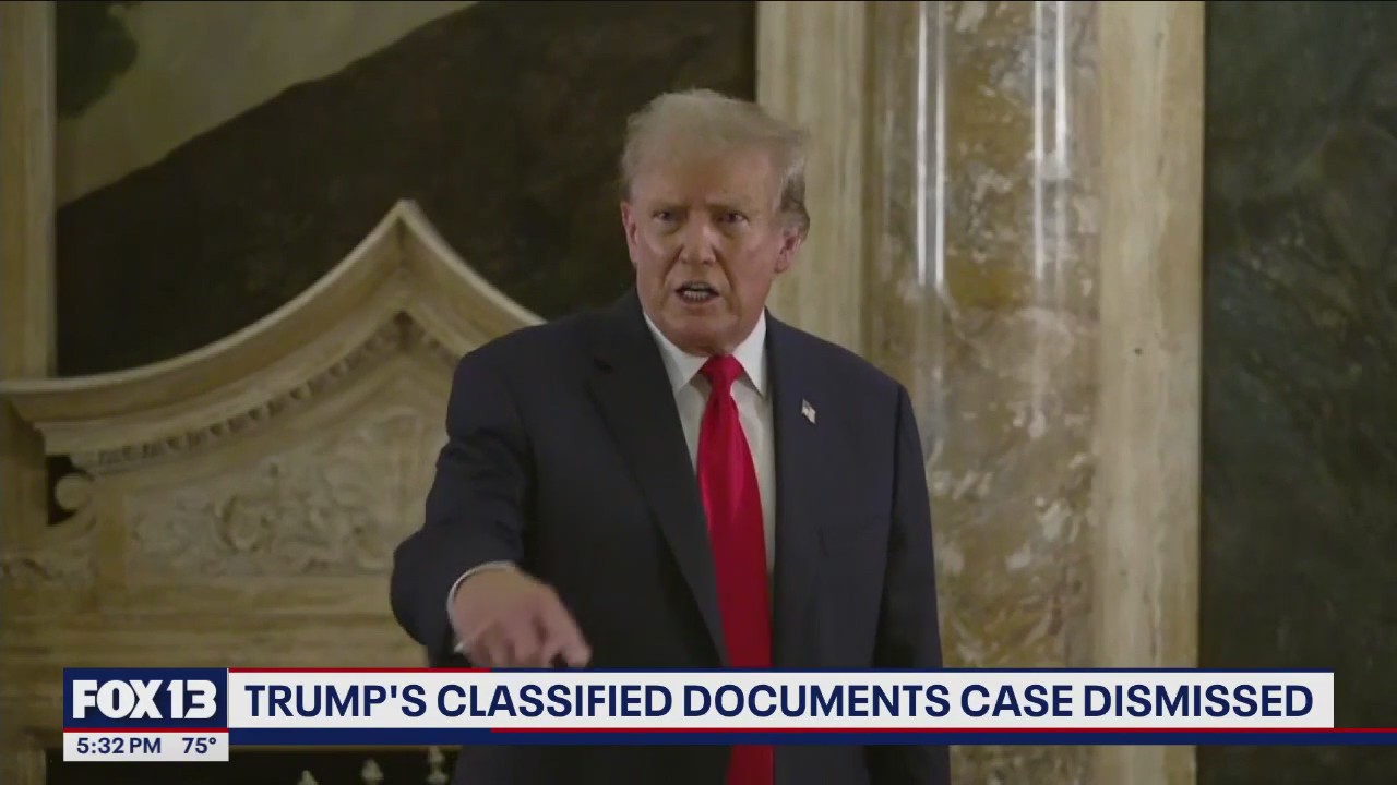 Judge dismisses Trump's classified documents case