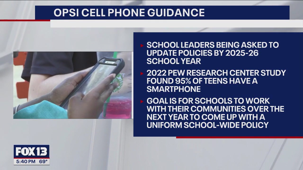 WA superintendent issues guidance to curb cell phones in classrooms