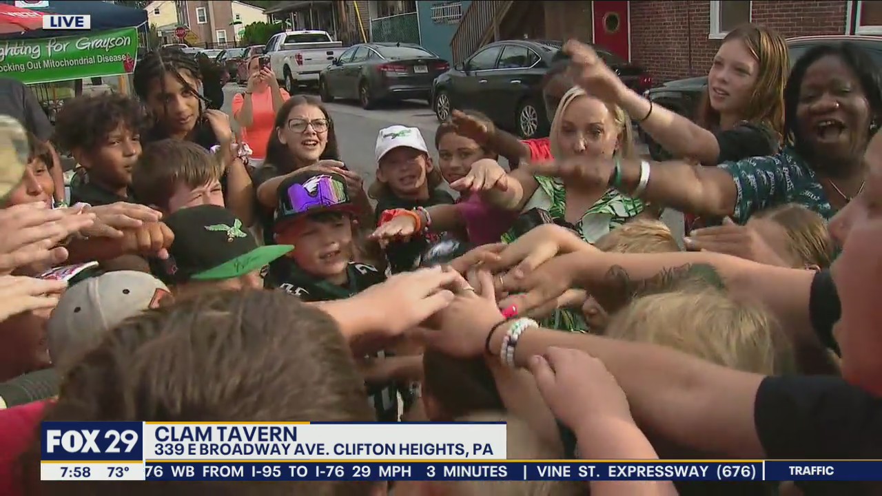 Eagles' fans gather for pep rally ahead of first preseason game