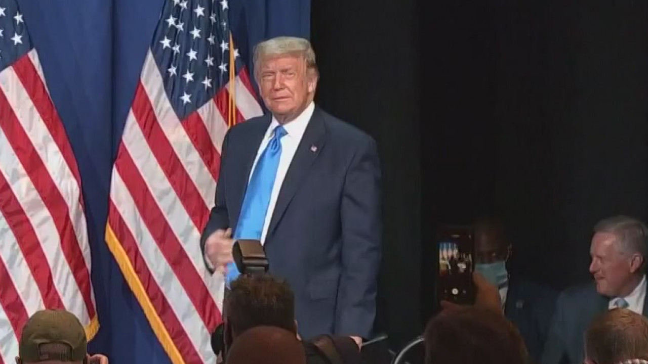 GOP convention showcases rising stars, dark warnings