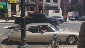 Dave Chappelle and Jerry Seinfeld visit Adams Morgan