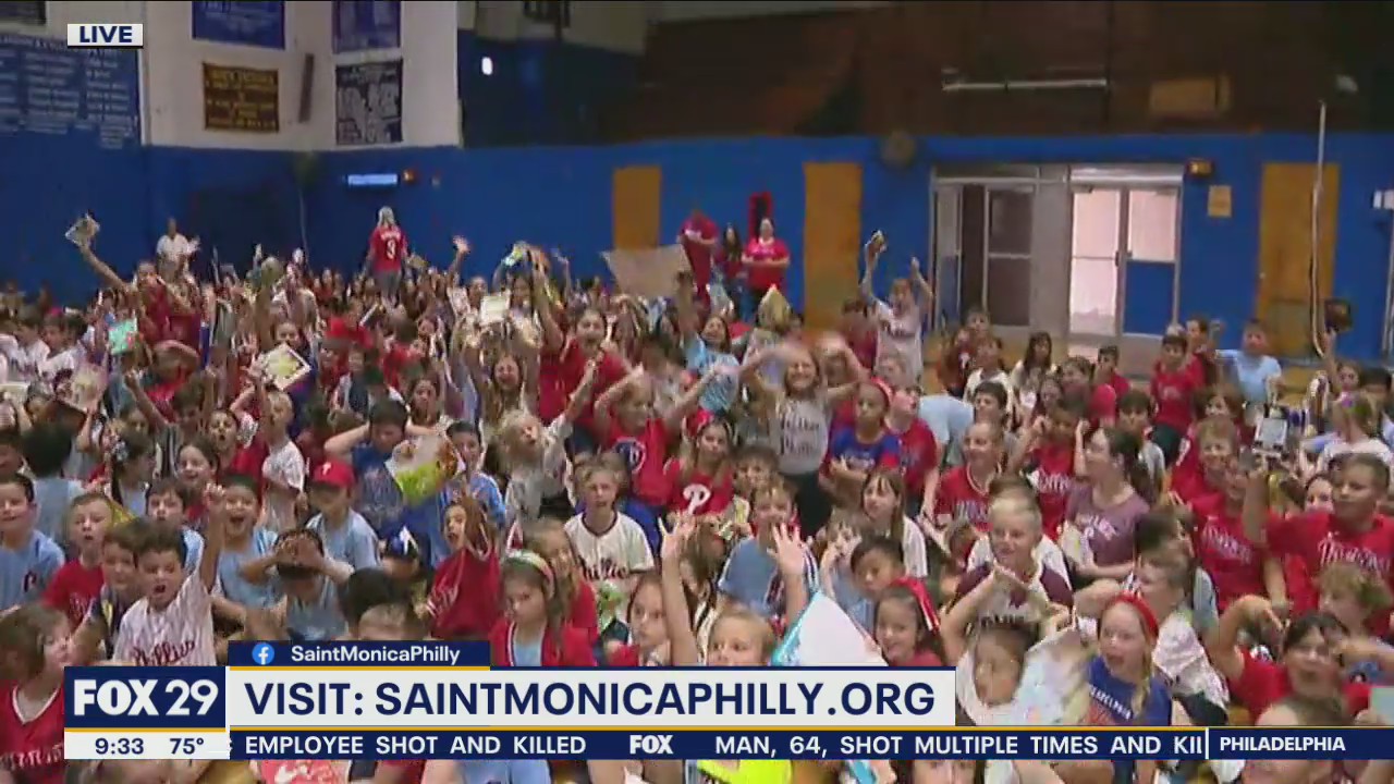 South Philadelphia school participating in the 'Phanatic About Reading' program