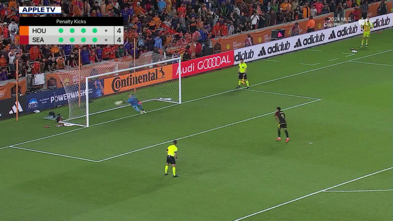 Commentary: The Big Bad Wolf once again standing in the way of Sounders path to title