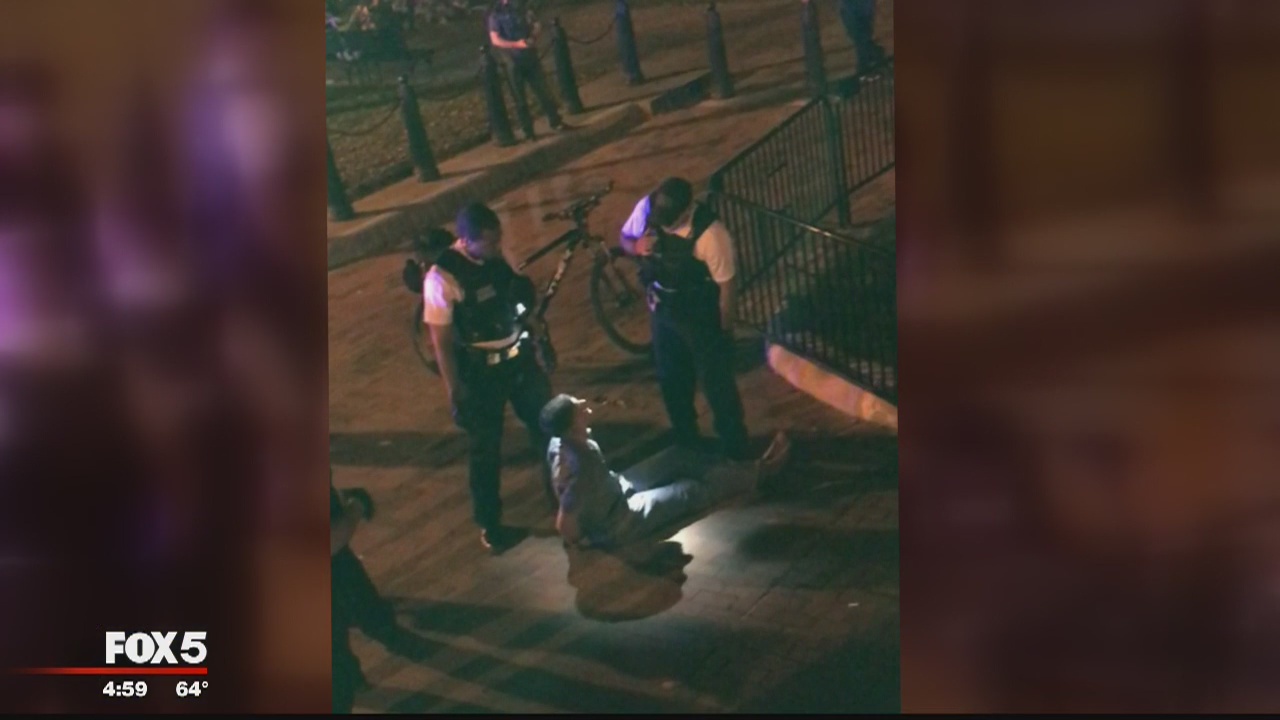 Marine attempts to carjack double-decker tour bus near White House, police say