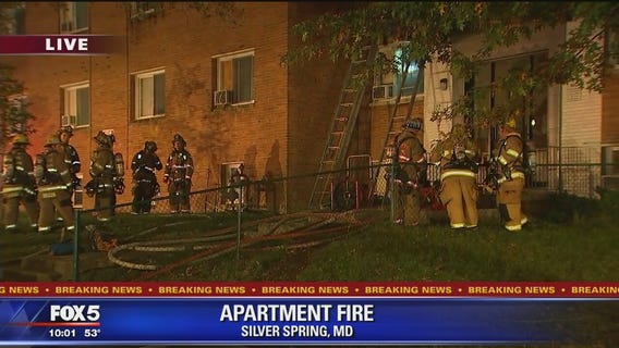 Firefighters put out 2-alarm fire at Silver Spring apartment building