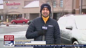 Snow falling just outside Seattle as wet system moves in