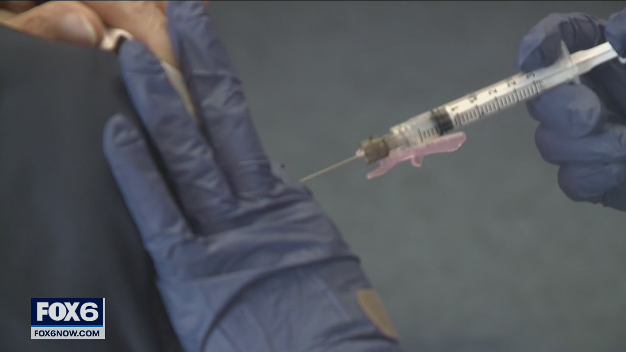 Vaccine side effects? When you should contact the doctor