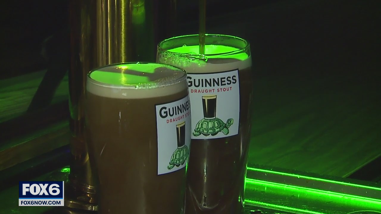 Year after closure, restaurants see 30% drop in sales