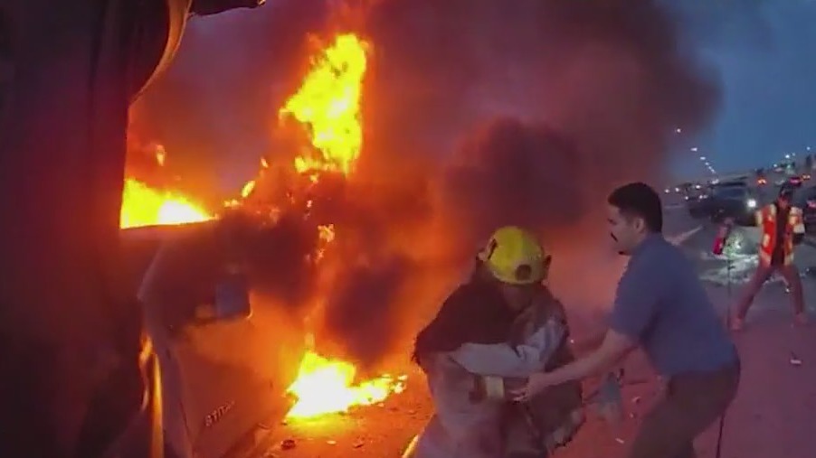 Honors for Chandler officer and Peoria firefighter