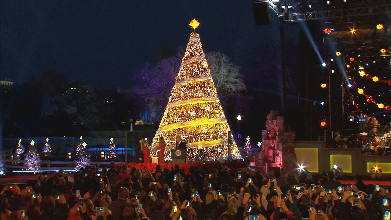 President Trump, first lady light National Christmas Tree