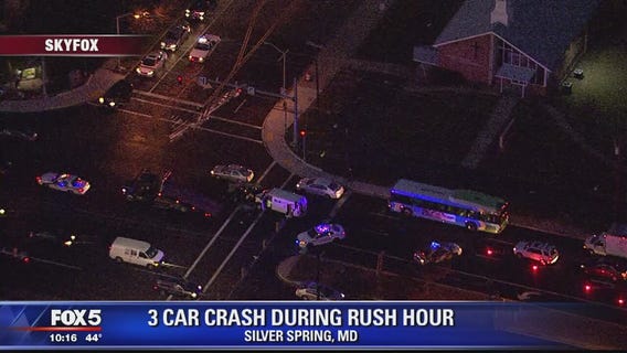 3 hospitalized after 3-vehicle crash in Silver Spring