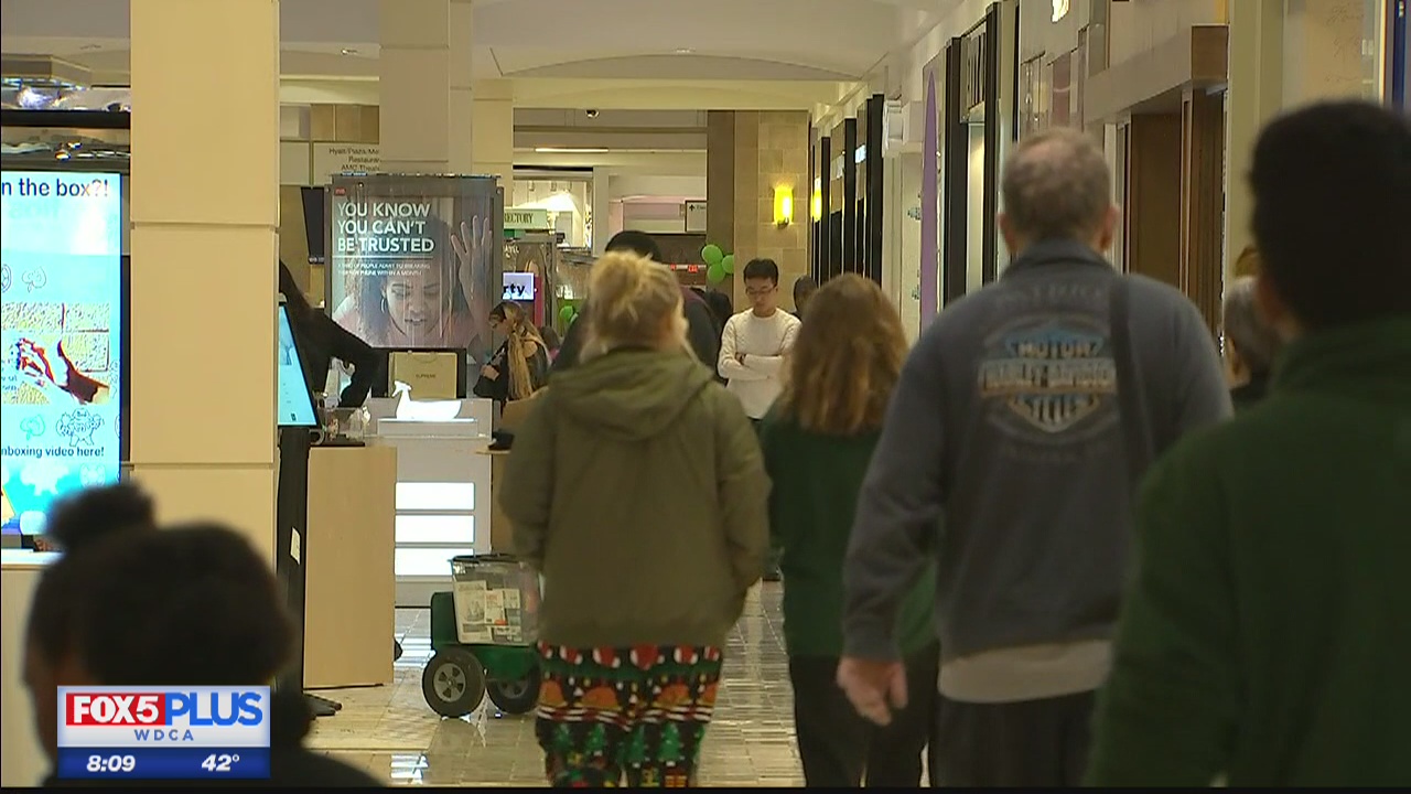 Fairfax County Christmas Anti-Theft Team targets holiday grinches