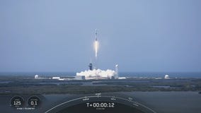 SpaceX sends another batch of Starlink satellites into orbit