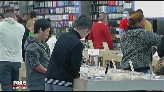 FOX Business Beat: Post Christmas retail madness