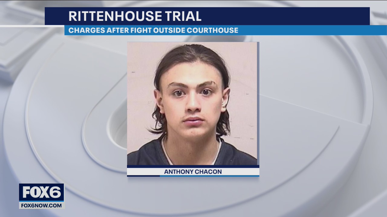 Kyle Rittenhouse trial: Charges after courthouse fight