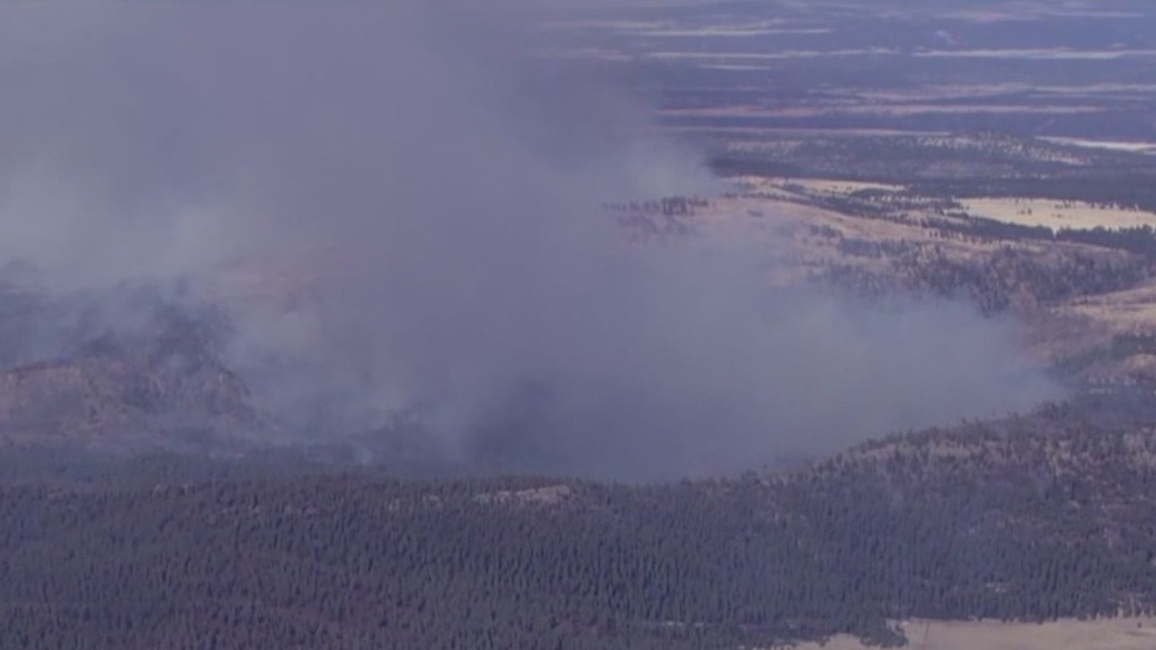 Greer Fire continues to burn out of control