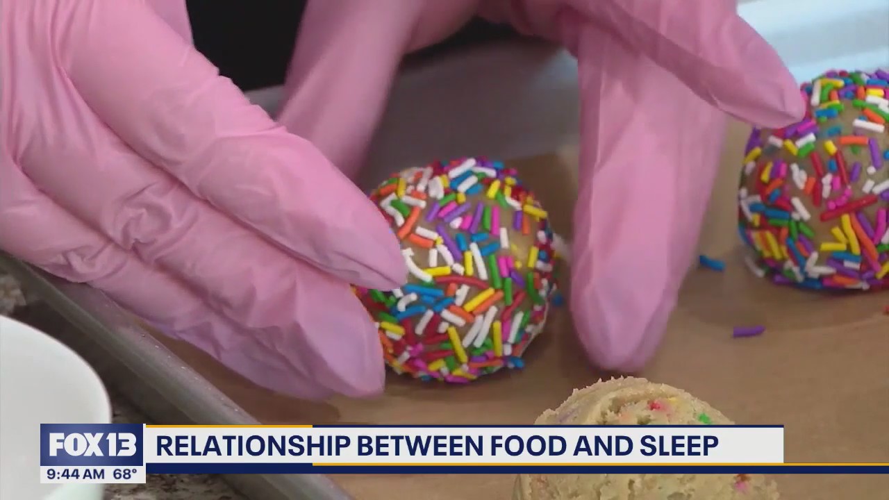 Relationship between food and sleep